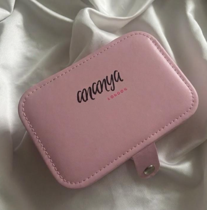 Large travel jewellery box